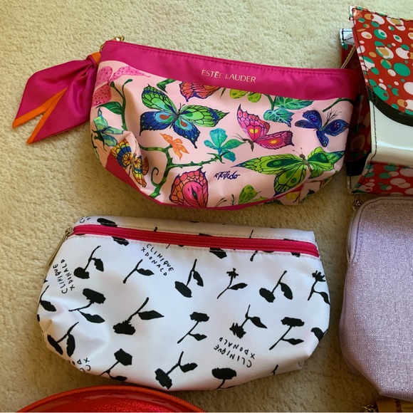 NICE LOT OF EMPTY DESIGNER MAKEUP AND COSMETIC BAGS POUCHES - Picture 2 of 11